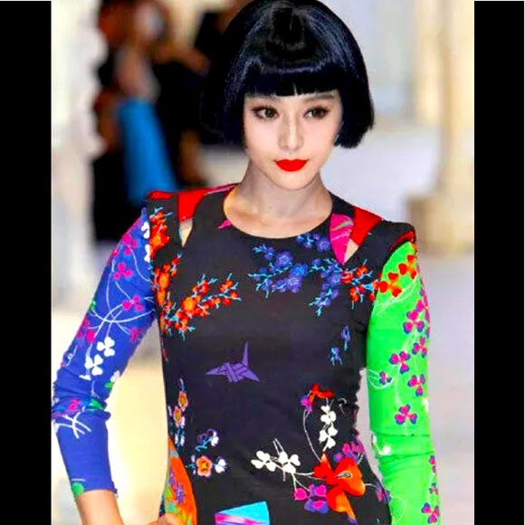 NWT- VERSACE STAMPA FLORAL SILK MINI DRESS - Picture 10 of 15